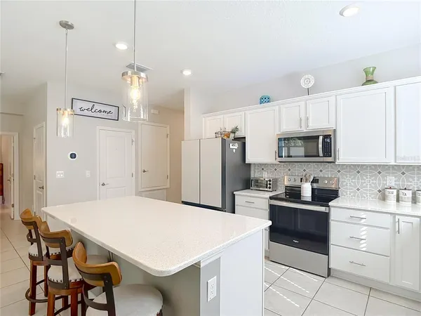 $442,000 | 9526 Clarkwild Place, Seffner, FL 33584