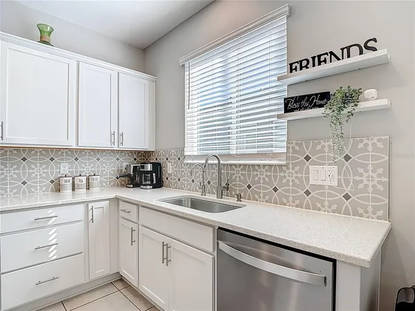 $442,000 | 9526 Clarkwild Place, Seffner, FL 33584