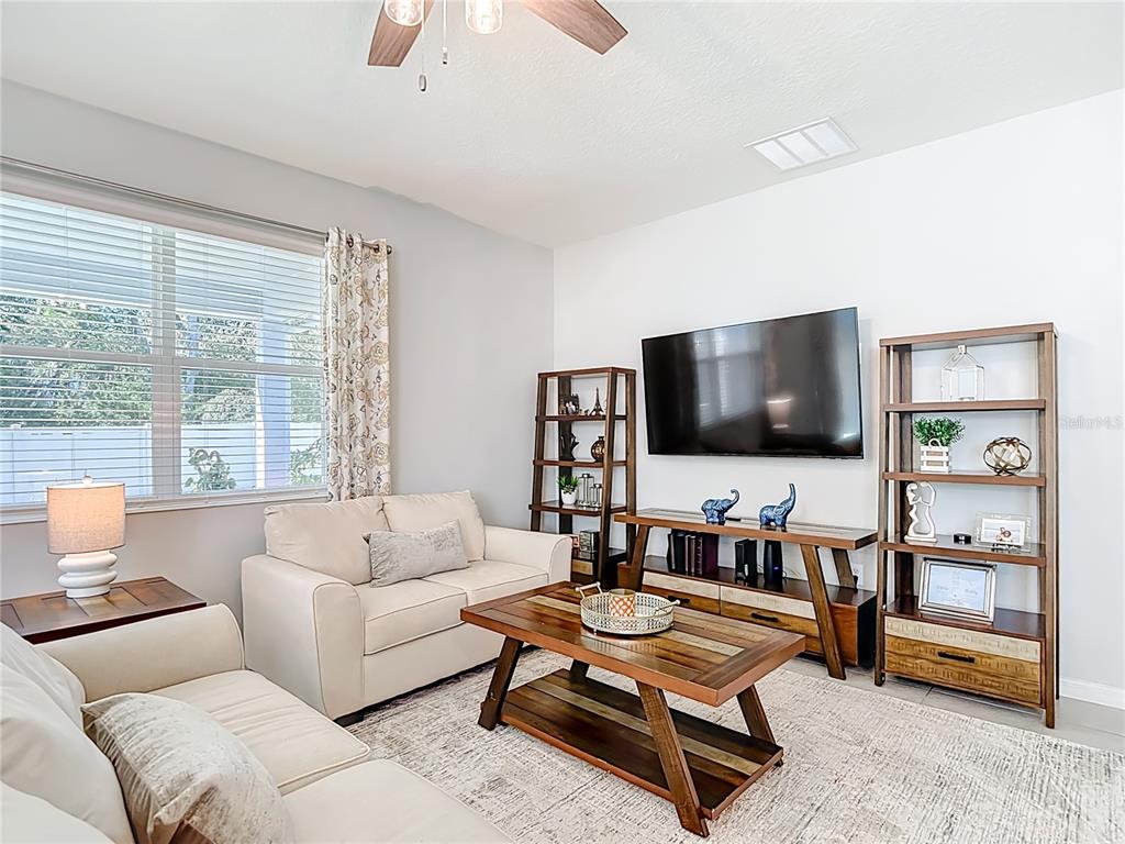 9526 Clarkwild Place Seffner, FL 33584 - Photo 17 of 47