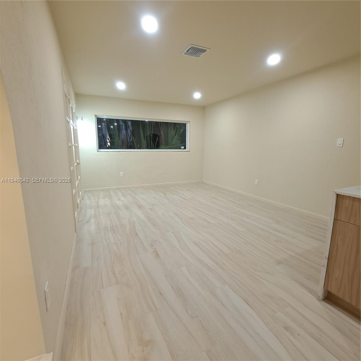 5840 Southwest 51st Street Miami, FL 33155 - Photo 6 of 15