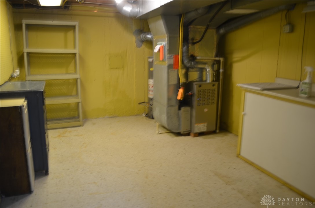 3807 Storms Road Dayton, OH 45429 - Photo 27 of 30 Gallery Image 27
