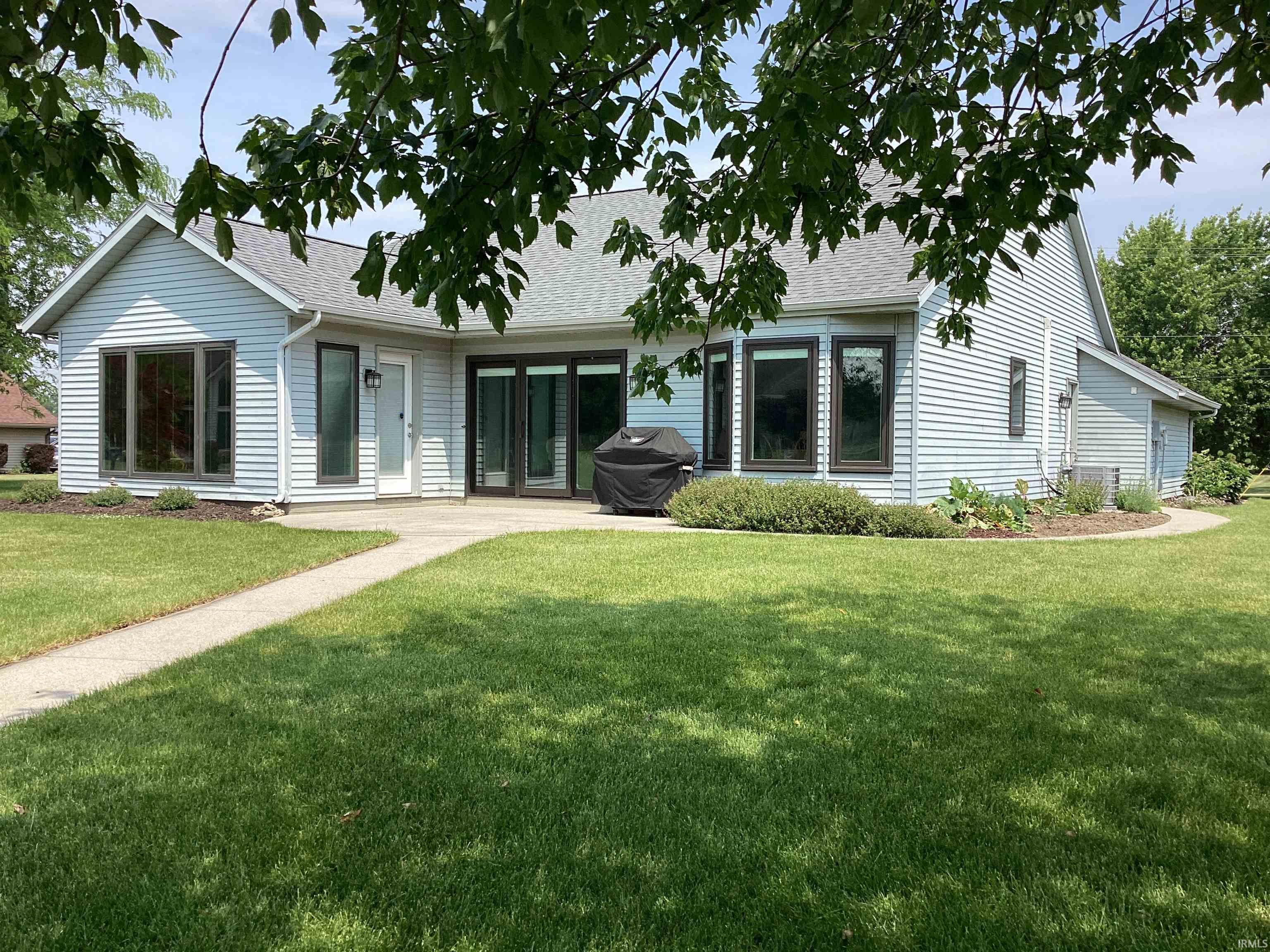 1016 East Monroe Street Decatur, IN 46733 - Photo 6 of 31