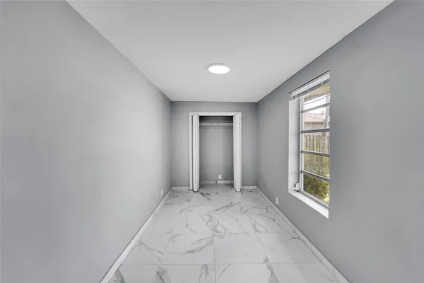 $2,950 | 4681 Southwest 43rd Terrace, Fort Lauderdale, FL 33314