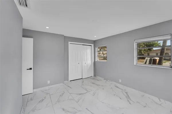 $2,950 | 4681 Southwest 43rd Terrace, Fort Lauderdale, FL 33314