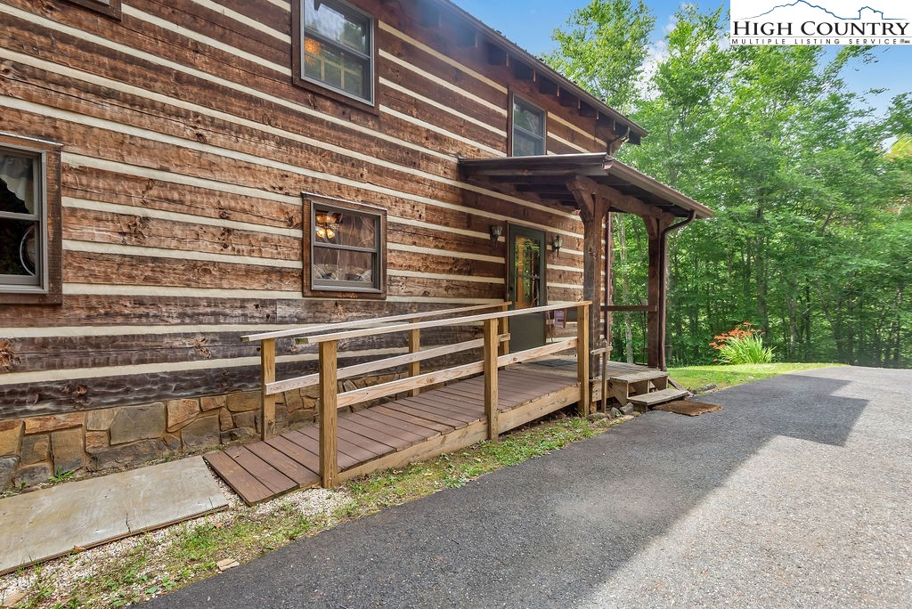 498 Jake Blackburn Road Lansing, NC 28643 - Photo 13 of 47 Gallery Image 13