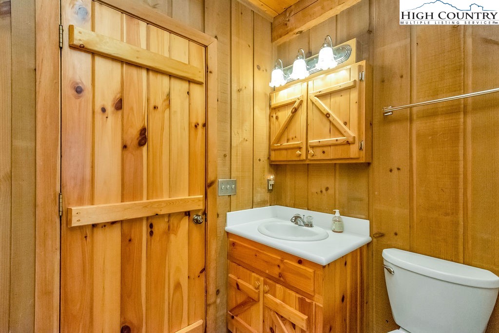 498 Jake Blackburn Road Lansing, NC 28643 - Photo 38 of 47 Gallery Image 38