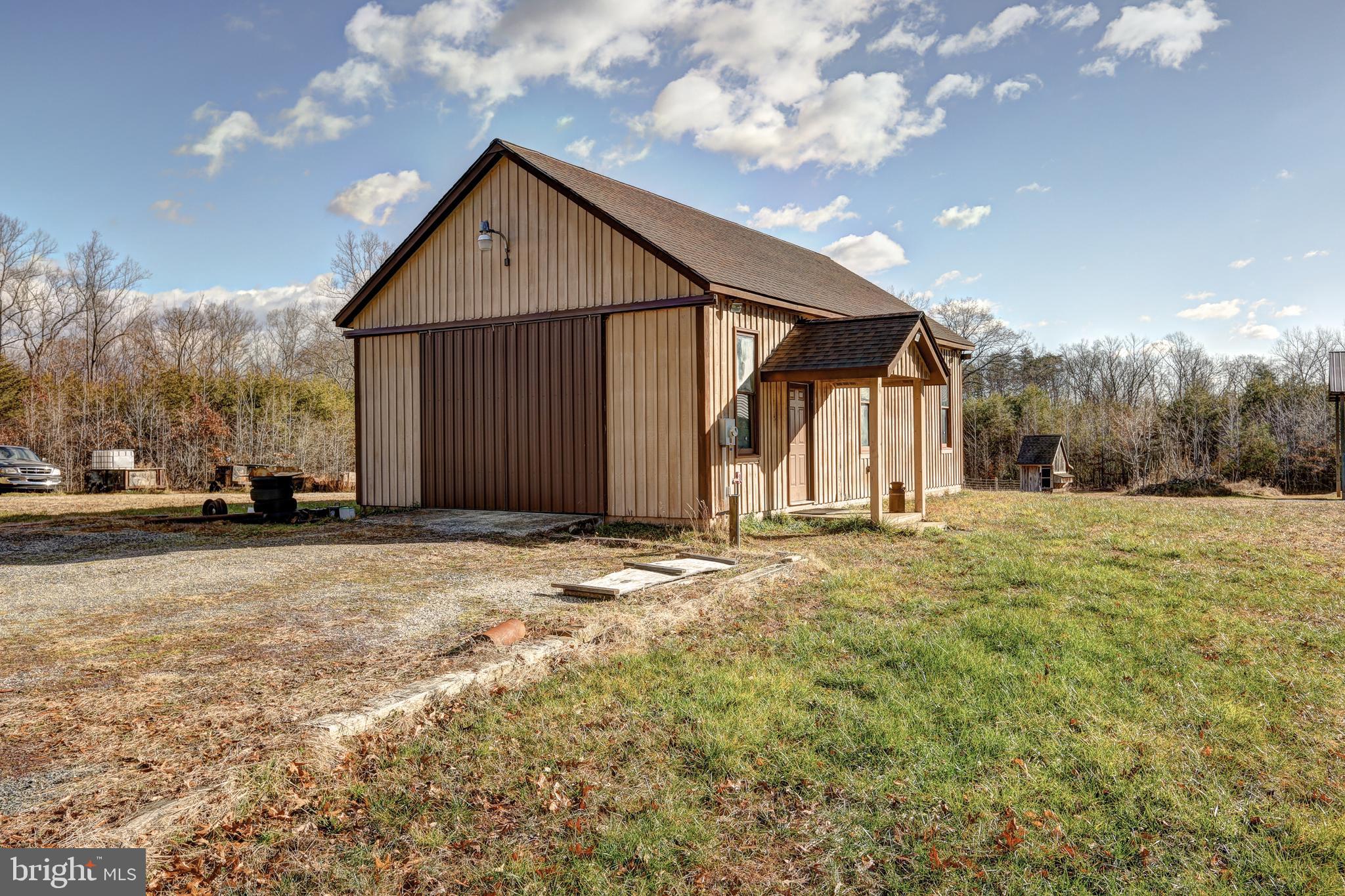 638 Copper Line Road Bumpass, VA 23024 - Photo 14 of 20 Gallery Image 14