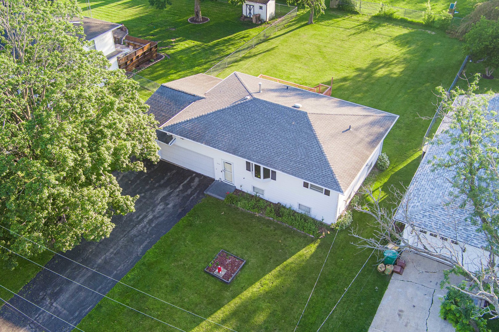 508 South 5th Street Malta, IL 60150 - Photo 3 of 30