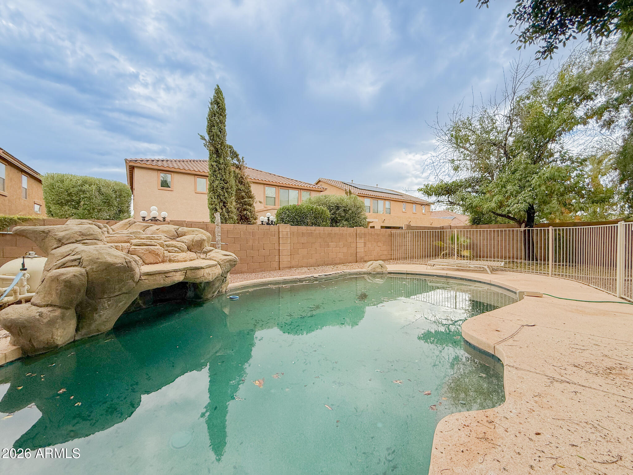 17647 West Rimrock Street Surprise, AZ 85388 - Photo 40 of 43 IMG_4803
