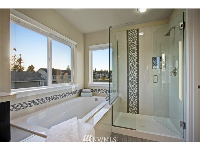 18559 115th Place Southeast Renton, WA 98055 - Photo 16 of 22 Gallery Image 16