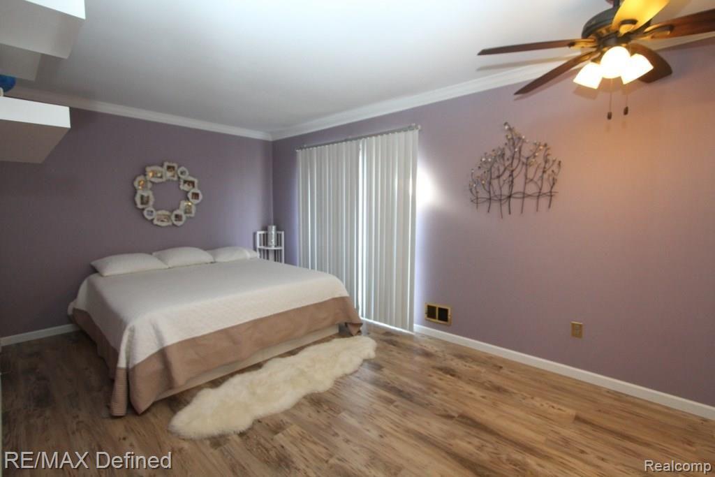 643 Oakbrook West Rochester Hills, MI 48307 - Photo 10 of 16