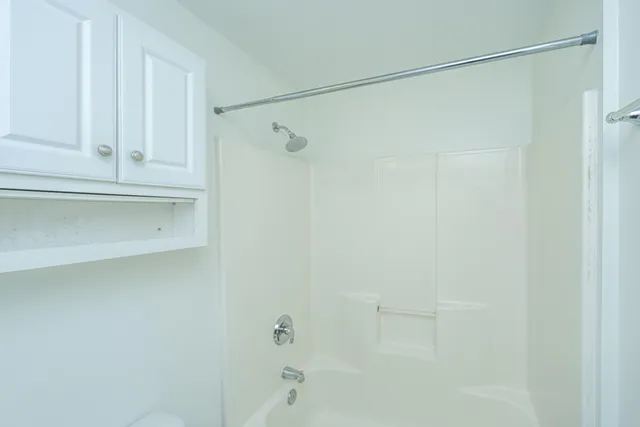 $1,650 | 338 King Street, Unit C, Charleston, SC 29401