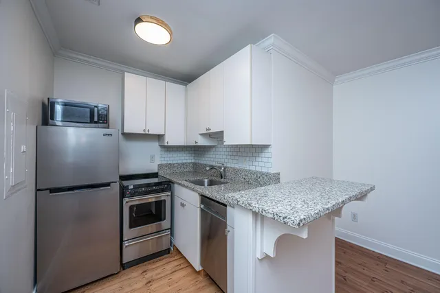 $1,650 | 338 King Street, Unit C, Charleston, SC 29401