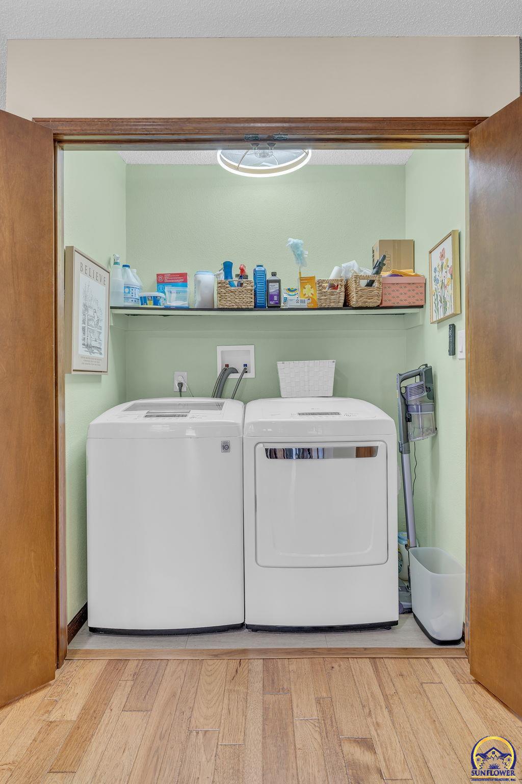 2766 Southwest Arrowhead Road Topeka, KS 66614 - Photo 11 of 40