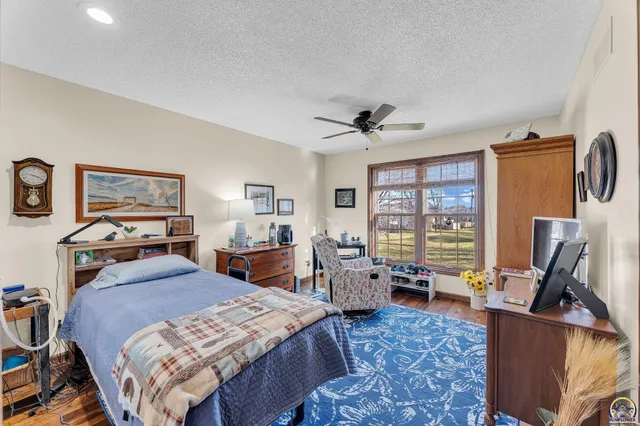 $239,900 | 2766 Southwest Arrowhead Road, Topeka, KS 66614