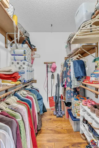 $239,900 | 2766 Southwest Arrowhead Road, Topeka, KS 66614