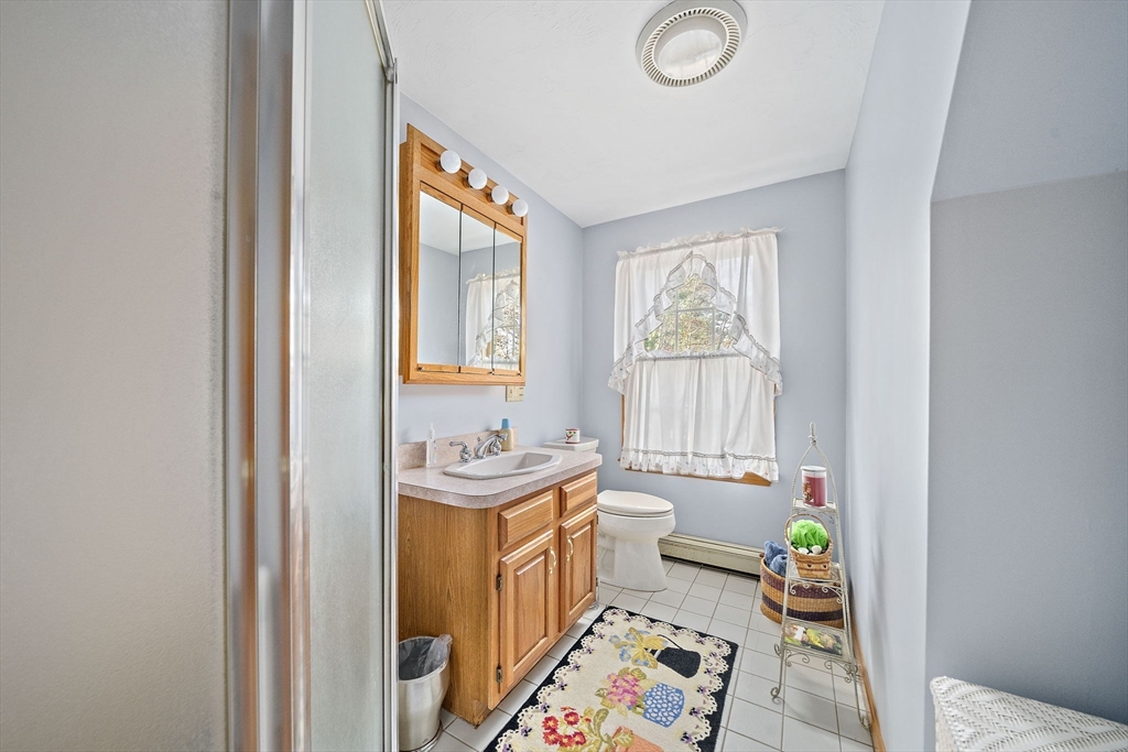 33 Tavern Way Hanson, MA 02341 - Photo 28 of 41