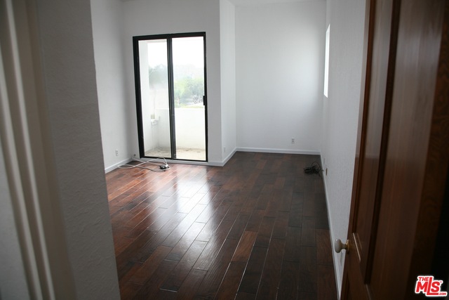 29221 Heathercliff Road, Unit 13 Malibu, CA 90265 - Photo 15 of 17