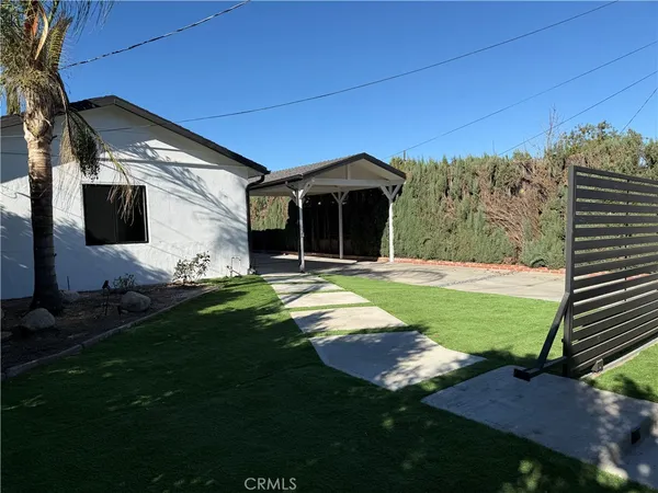 $6,800 | 5527 Beckford Avenue, Tarzana, CA 91356