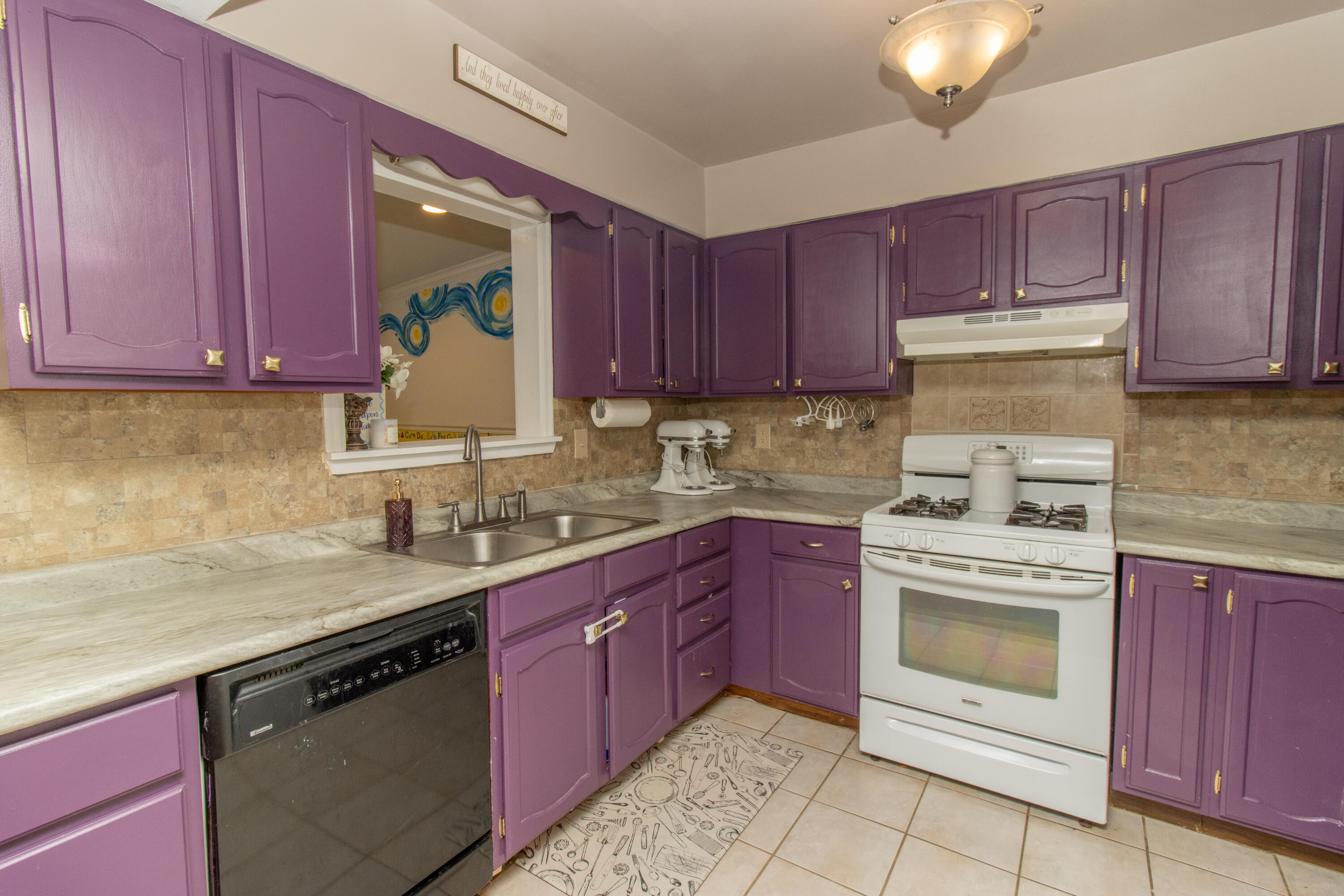 210 Clinton Street, Unit A Lowell, IN 46356 - Photo 11 of 25 3000x2000