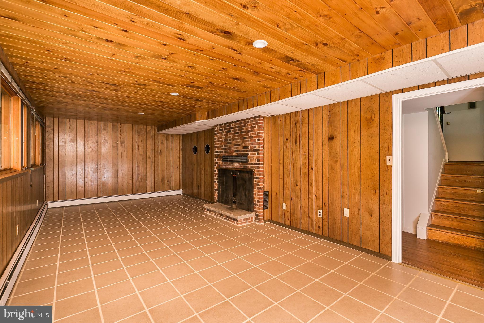3221 Patmor Road Owings Mills, MD 21117 - Photo 17 of 30 Family Room