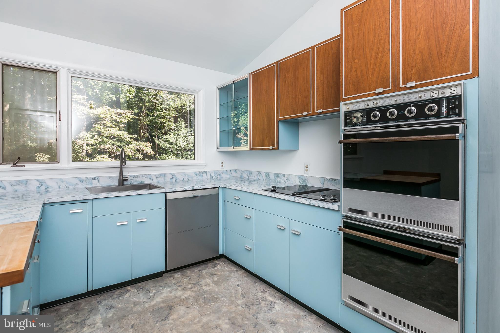 3221 Patmor Road Owings Mills, MD 21117 - Photo 8 of 30 Kitchen