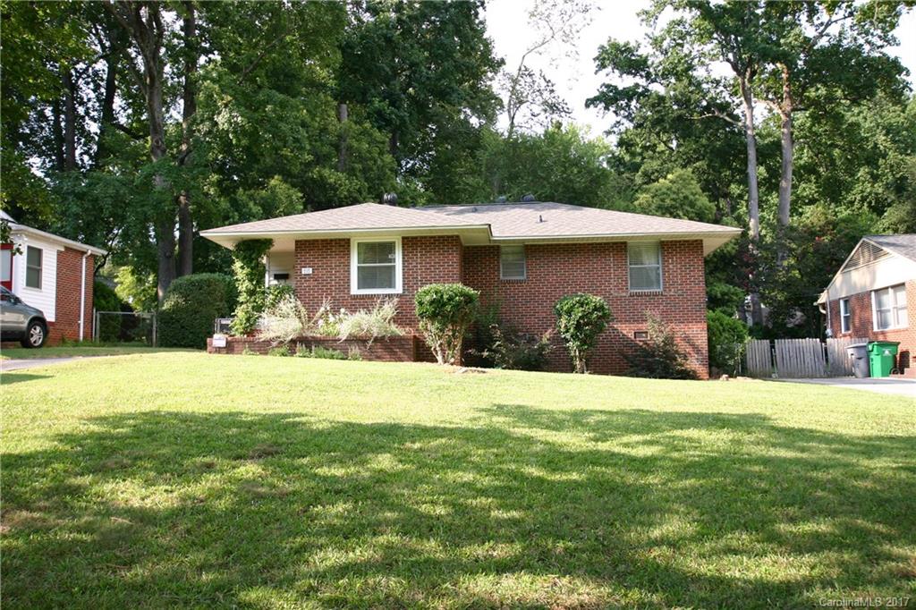 717 Manhasset Road Charlotte, NC 28209 - Photo 1 of 16 Gallery Image 1