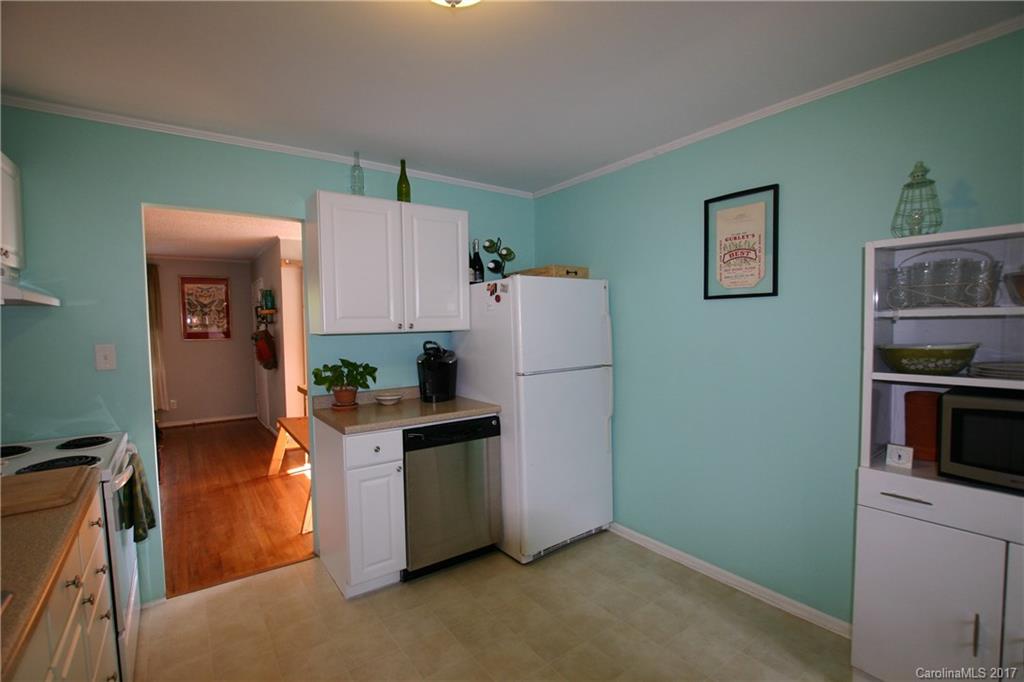 717 Manhasset Road Charlotte, NC 28209 - Photo 7 of 16 Gallery Image 7