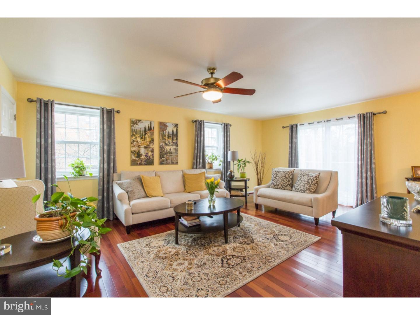 102 Llanfair Road, Unit 24 Ardmore, PA 19003 - Photo 2 of 19 Living Room