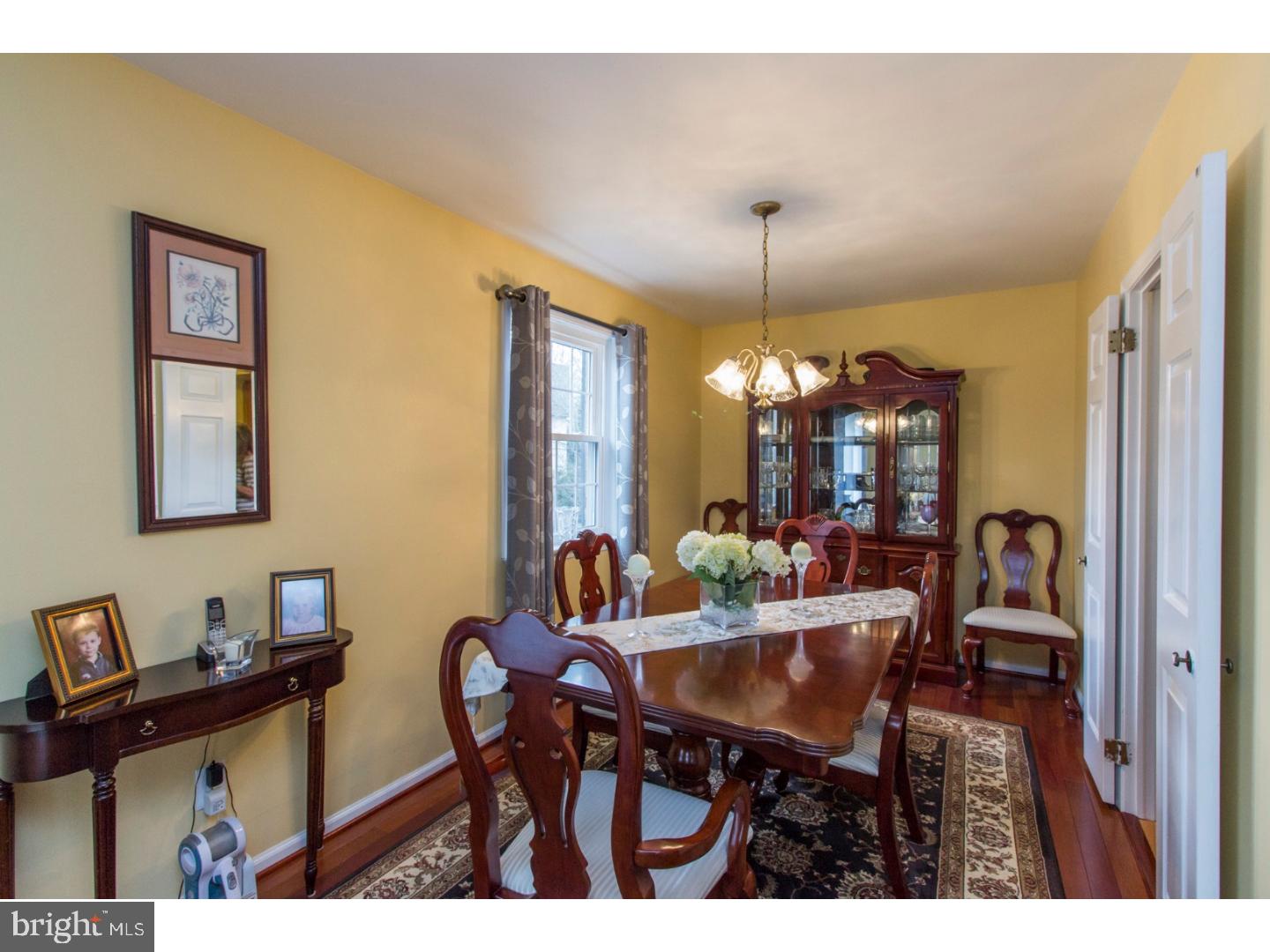 102 Llanfair Road, Unit 24 Ardmore, PA 19003 - Photo 6 of 19 Dining Room