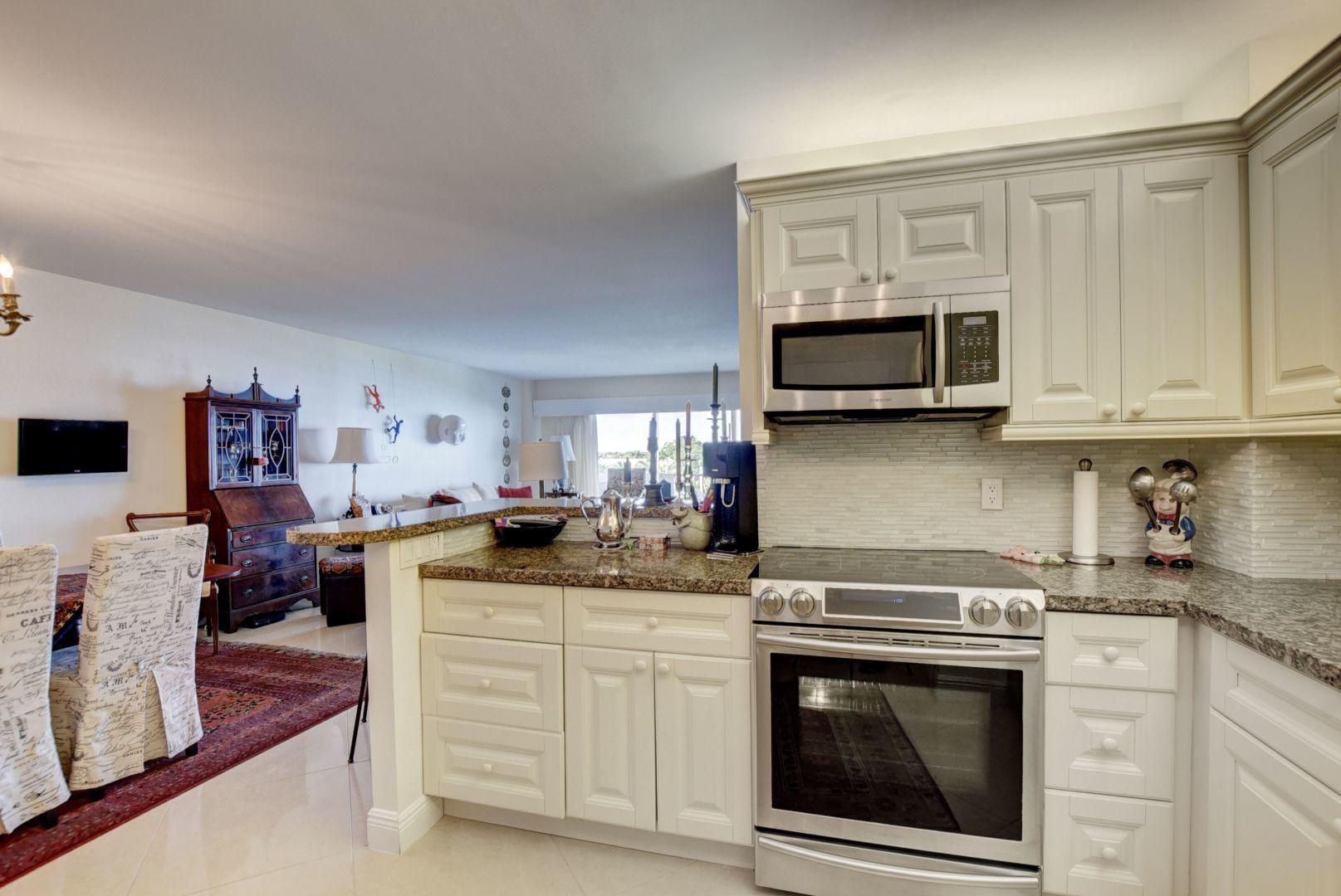 875 East Camino Real, Unit 6F Boca Raton, FL 33432 - Photo 6 of 57 14_ebf_0236and4more