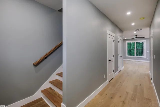 $1,950 | 610 North Shamrock Avenue, Landrum, SC 29356