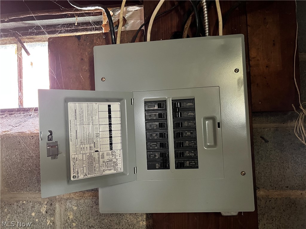 16306 Helmsdale Road Cleveland, OH 44112 - Photo 23 of 23 Gallery Image 23