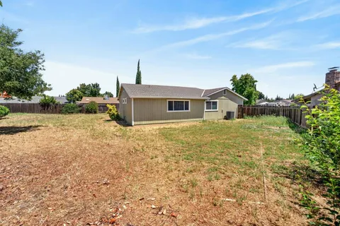 $549,000 | 4018 Dion Court, Sacramento, CA 95826