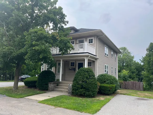 $2,500 | 206 Nahant Street, Unit 2, Wakefield, MA 01880