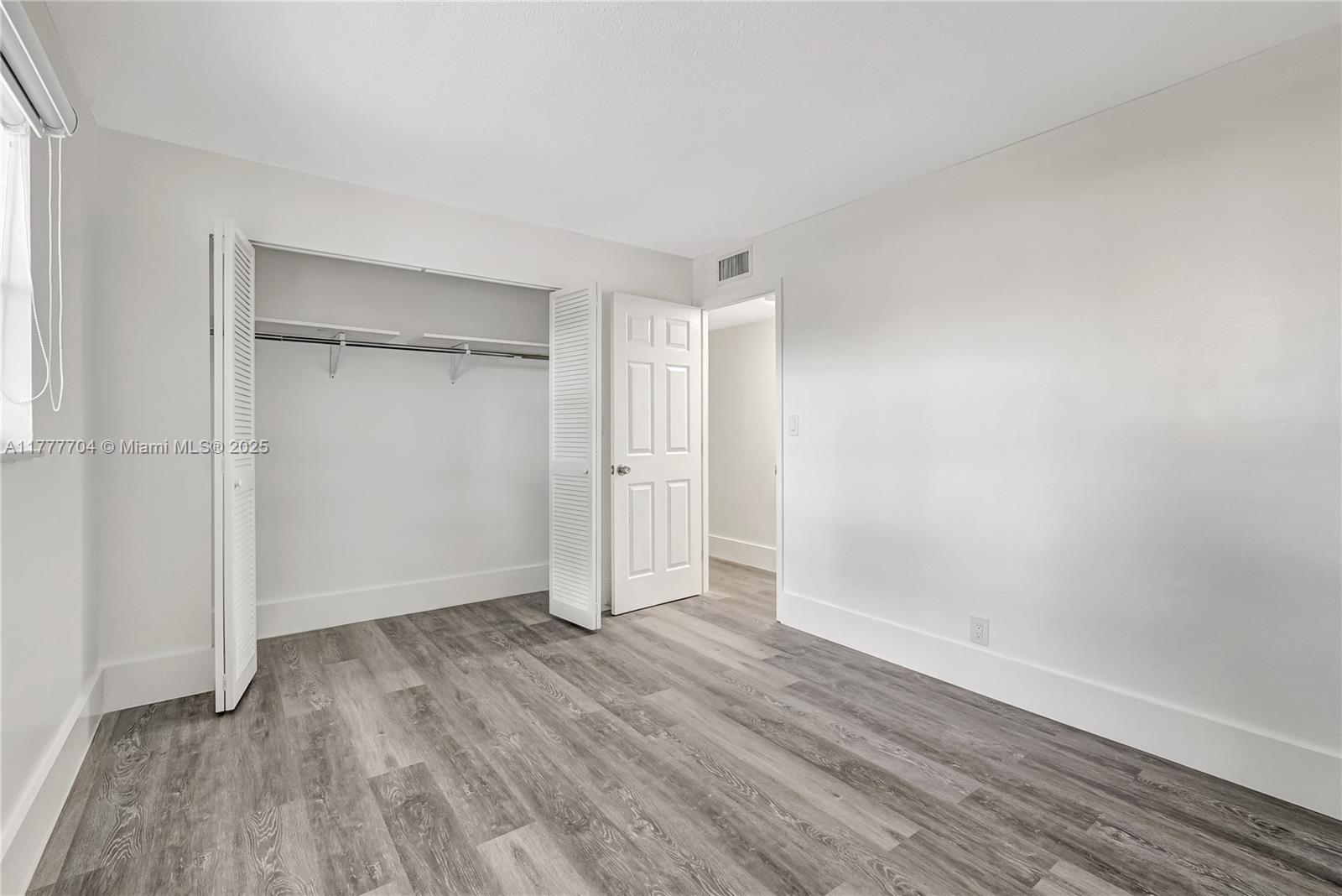 4800 Hillcrest Lane, Unit 207 Hollywood, FL 33021 - Photo 25 of 36