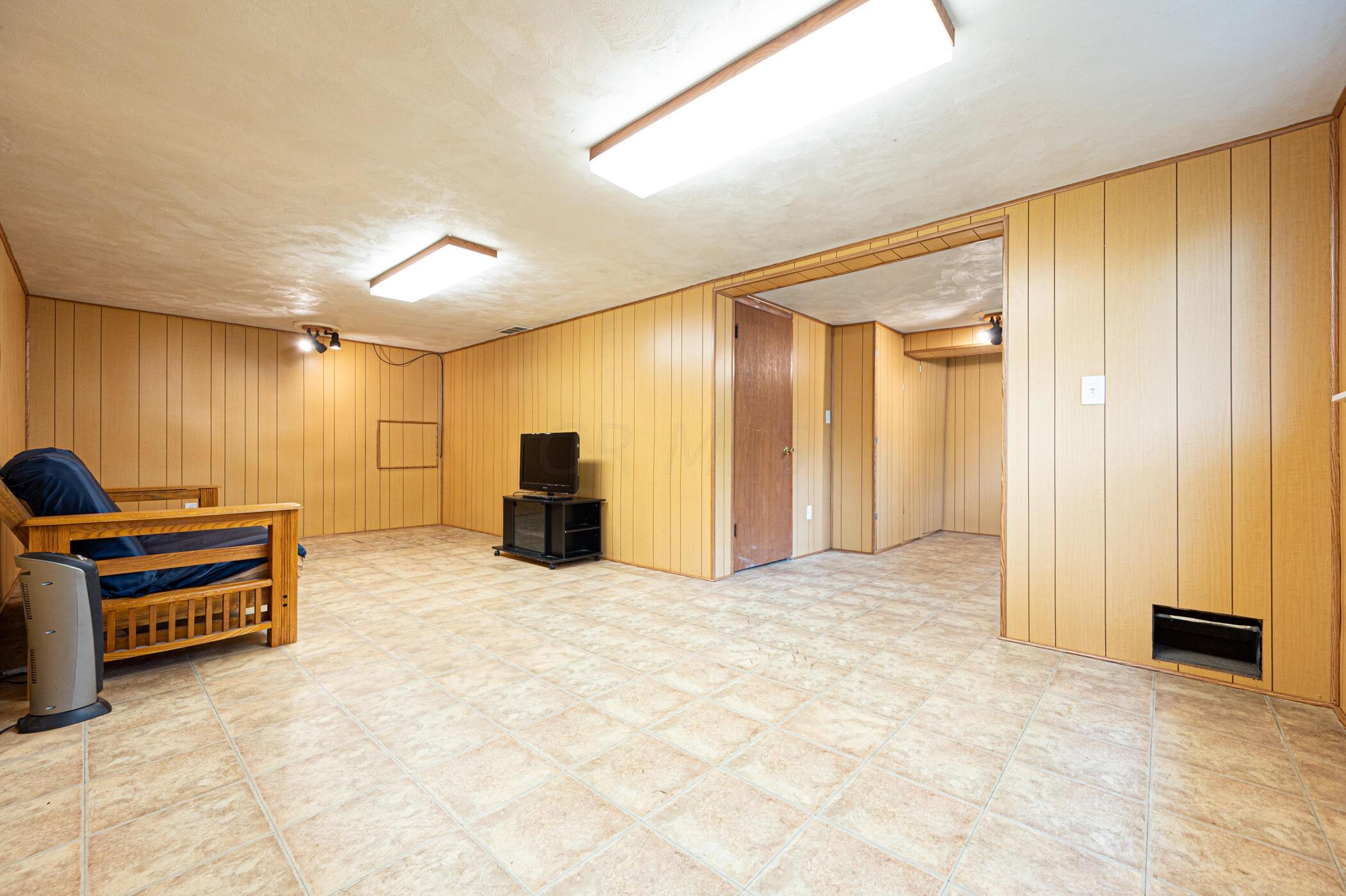 2975 West Case Road Dublin, OH 43017 - Photo 23 of 43 2975 W Case Rd, Dublin 038