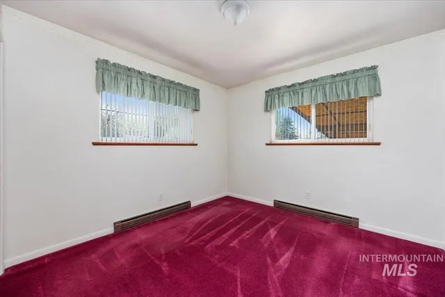 $334,000 | 371 Dubois Avenue West, Twin Falls, ID 83301