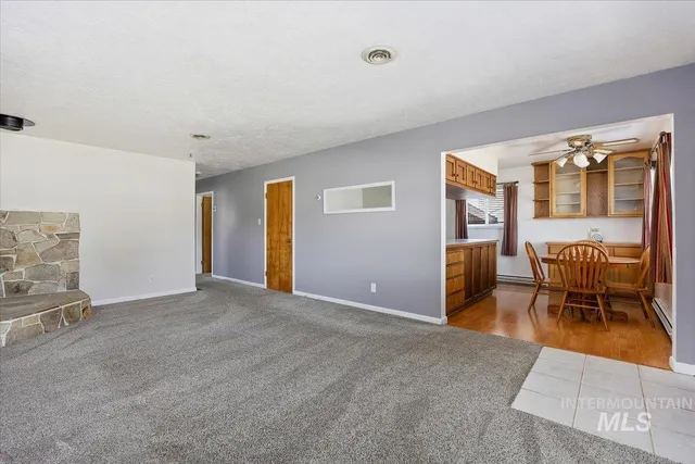 $334,000 | 371 Dubois Avenue West, Twin Falls, ID 83301