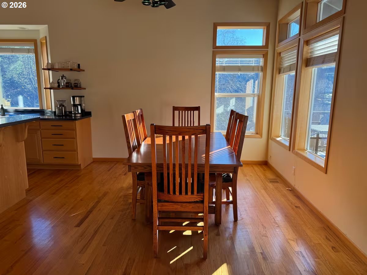 10298 Highway 126 Mapleton, OR 97453 - Photo 6 of 35