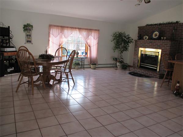 74 Fawn Road Somerset, MA 02726 - Photo 11 of 30 Gallery Image 11