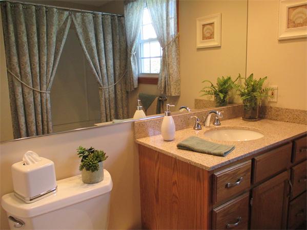 74 Fawn Road Somerset, MA 02726 - Photo 17 of 30 Gallery Image 17