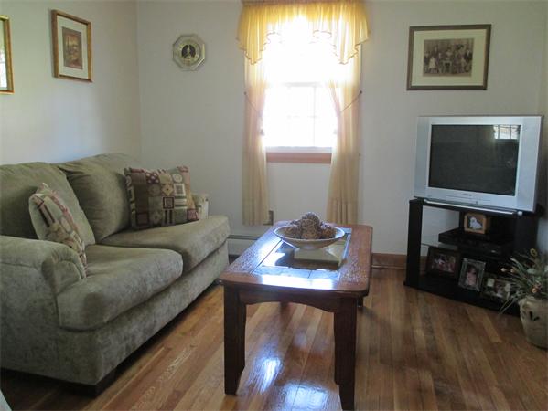 74 Fawn Road Somerset, MA 02726 - Photo 18 of 30 Gallery Image 18