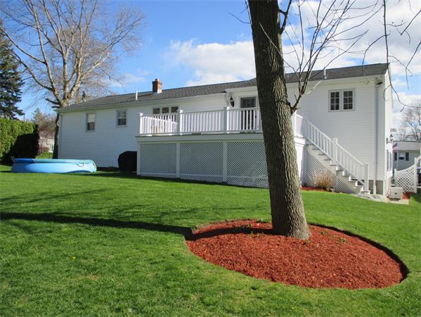 74 Fawn Road Somerset, MA 02726 - Photo 7 of 30 Gallery Image 7