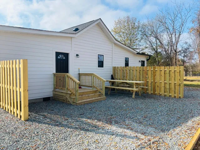 $1,400 | 5408 Spence Farm Road, Unit B, Holly Springs, NC 27540