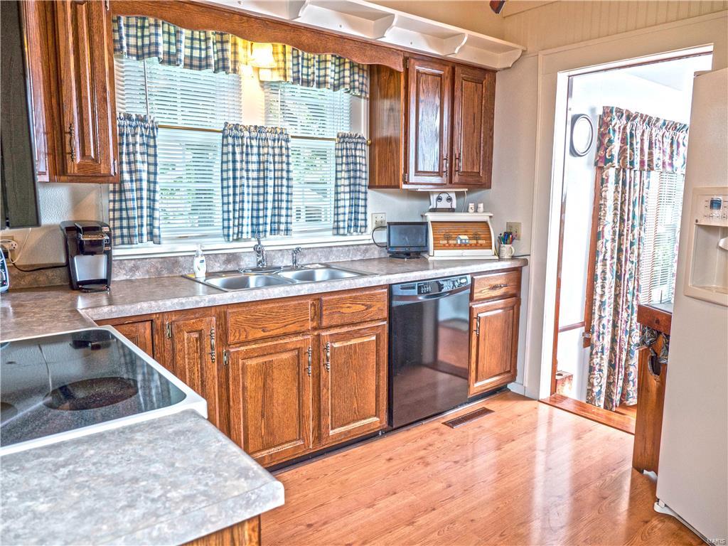 312 Front Street Waterloo, IL 62298 - Photo 8 of 44 Gallery Image 8