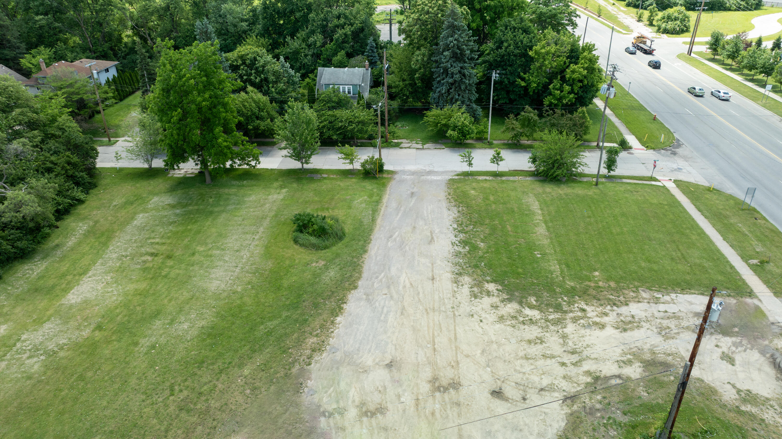 27377 Michigan Avenue Inkster, MI 48141 - Photo 5 of 24 5
