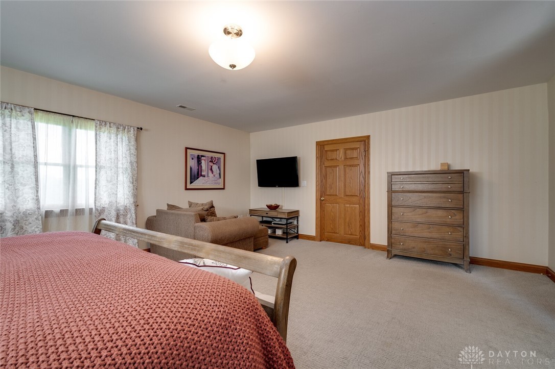 5533 Basore Road Trotwood, OH 45426 - Photo 37 of 100