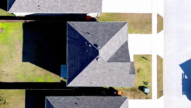 a upper view of a kitchen