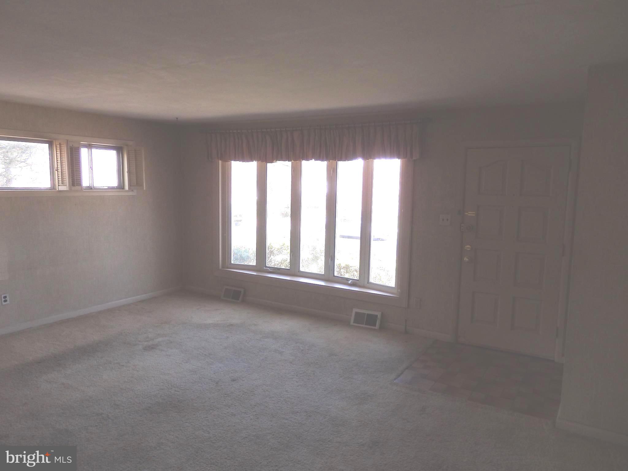 420 Rittenhouse Circle Havertown, PA 19083 - Photo 6 of 22 Spacious Living Room with Bow Window